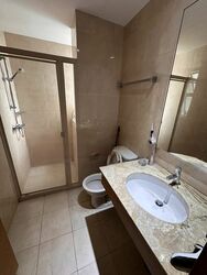 The Lakeshore (D22), Condominium #556888021